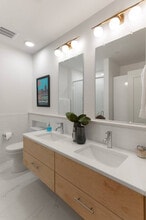 26 W 15th St in Cincinnati, OH - Building Photo - Building Photo