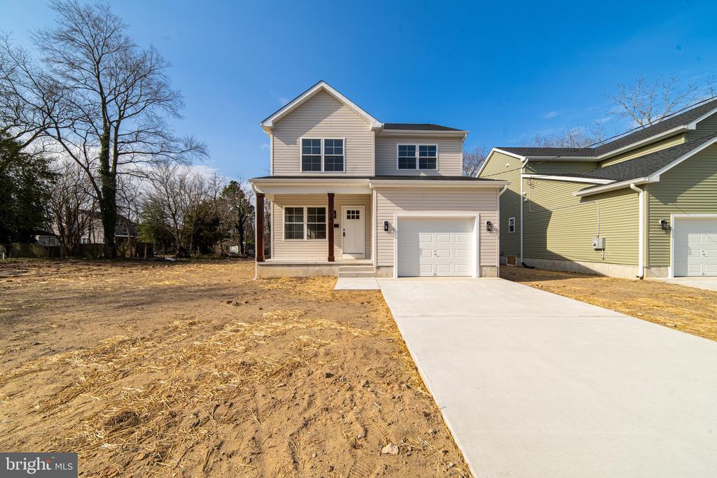 816 Archer St in Millville, NJ - Building Photo