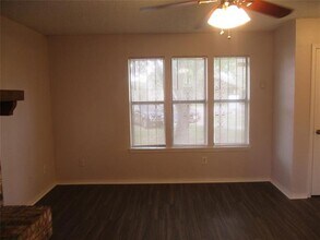 1843 Family Cir in Grand Prairie, TX - Building Photo - Building Photo