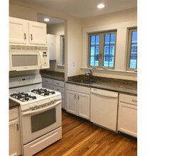 27 Willoughby St, Unit 2 in Boston, MA - Foto de edificio - Building Photo