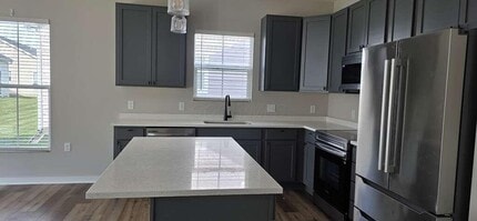 566 Rochdale Run in Delaware, OH - Building Photo - Building Photo