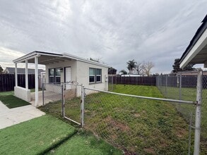 1032 California St in Calimesa, CA - Building Photo - Building Photo