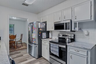 130 Elmview Ln in Haughton, LA - Building Photo - Building Photo