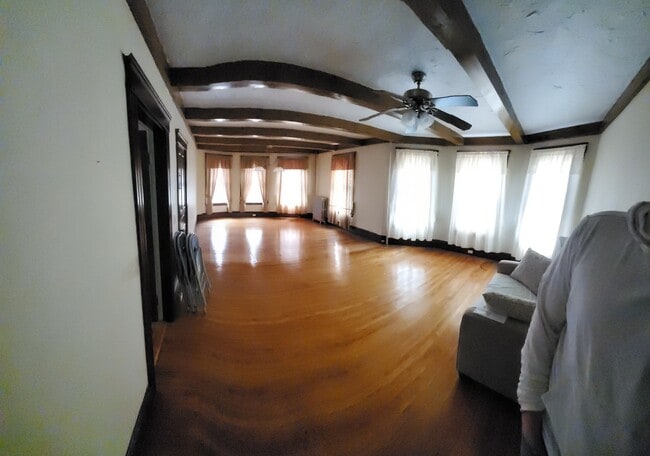 488 Park Ave, Unit 1 in Worcester, MA - Building Photo - Building Photo