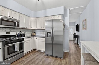 2440 E Gordon St in Philadelphia, PA - Building Photo - Building Photo