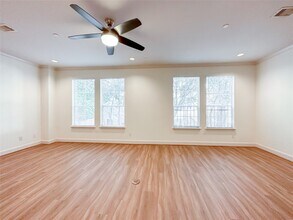 3001 Murworth Dr in Houston, TX - Building Photo - Building Photo