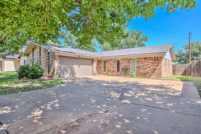property at 4816 55th St