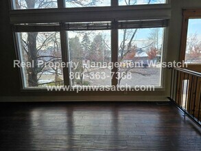 985 Northcliffe Dr N in Salt Lake City, UT - Building Photo - Building Photo