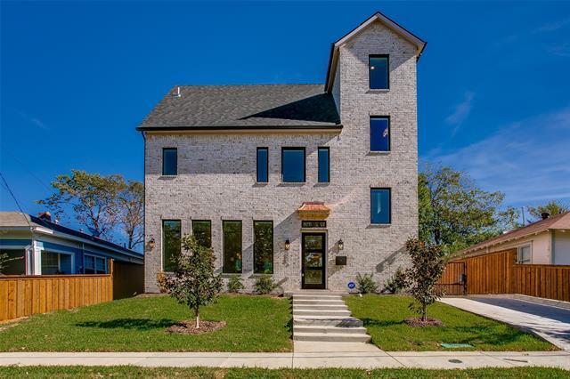424 N Denver St in Dallas, TX - Building Photo