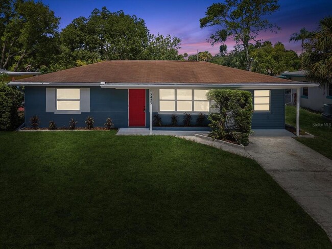property at 5425 Waters Edge Dr