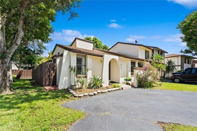 property at 6701 SW 129th Ct