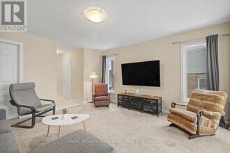 18 McCann St in Guelph, ON - Building Photo - Building Photo