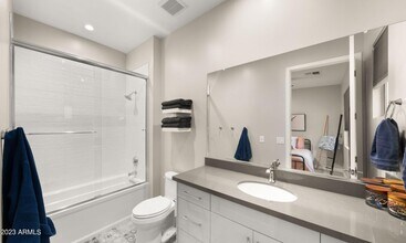 16510 N 92nd St in Scottsdale, AZ - Building Photo - Building Photo