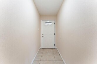 4907 Fairdale St in Pasadena, TX - Building Photo - Building Photo