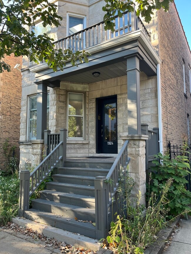 1924 W Wilson Ave, Unit 1