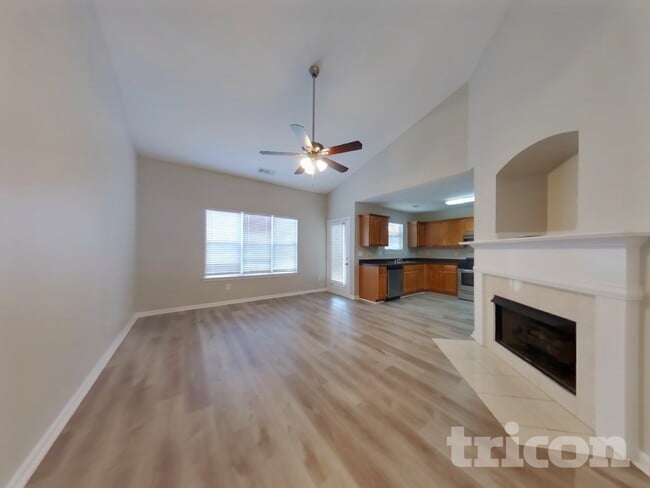 68 Camden Way in Fairburn, GA - Building Photo - Building Photo