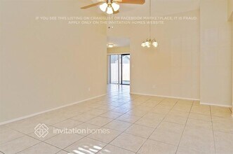 9503 Woodborough Ct in Tampa, FL - Building Photo - Building Photo