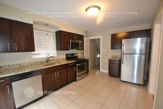 2904 N McVicker Ave in Chicago, IL - Building Photo - Building Photo