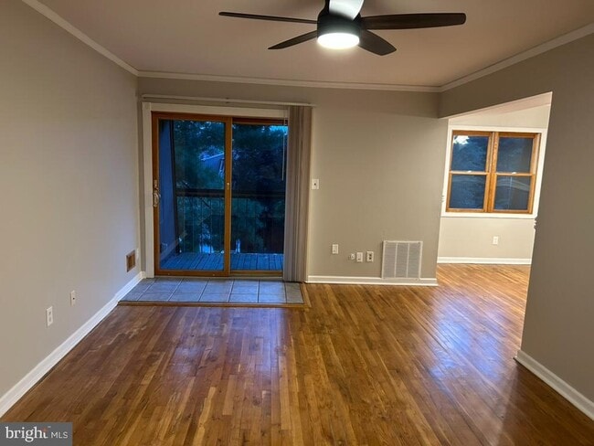 1231 Country Mill Dr in East Windsor, NJ - Building Photo - Building Photo