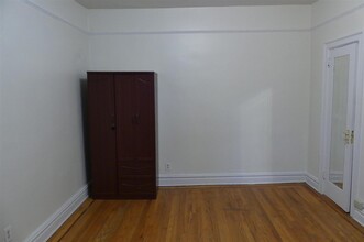 63 Sherman Pl in Jersey City, NJ - Building Photo - Building Photo