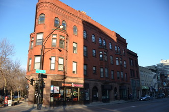 2314 N Clark St in Chicago, IL - Building Photo - Building Photo