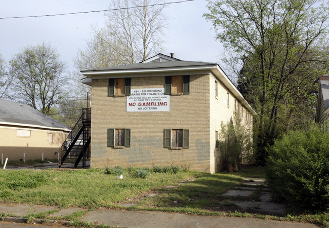 684-688 Richmond Ave in Memphis, TN - Building Photo - Building Photo