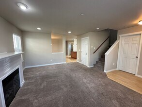 3197 Shaw St in Dupont, WA - Building Photo - Building Photo