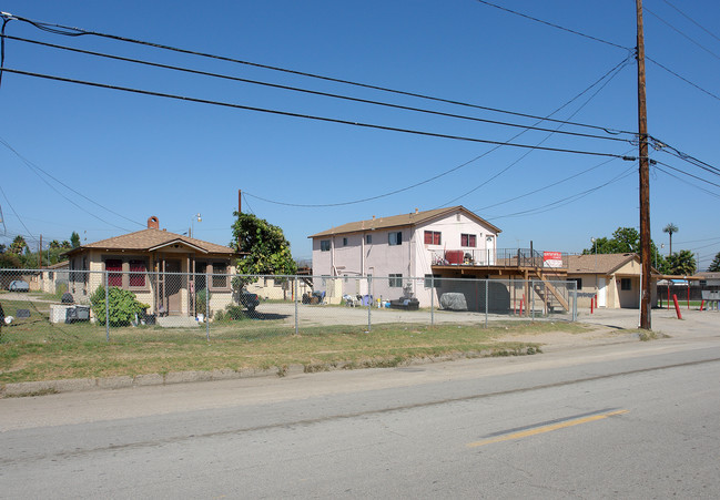 2825 E Ventura Blvd in Oxnard, CA - Foto de edificio - Building Photo