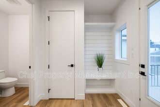 9005-9092 92 Ave NW in Edmonton, AB - Building Photo - Building Photo