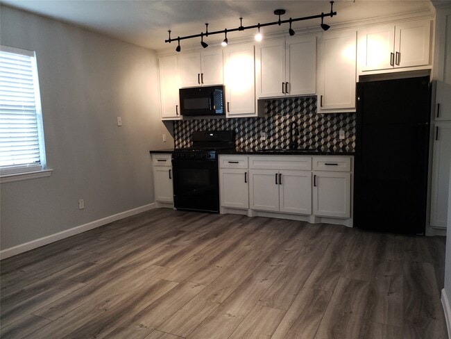 1503 Ryon St in Houston, TX - Building Photo - Building Photo