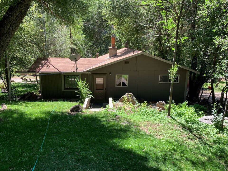 178 Michels Cir in Glenwood Springs, CO - Foto de edificio