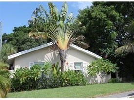 Banyan Court Apartments