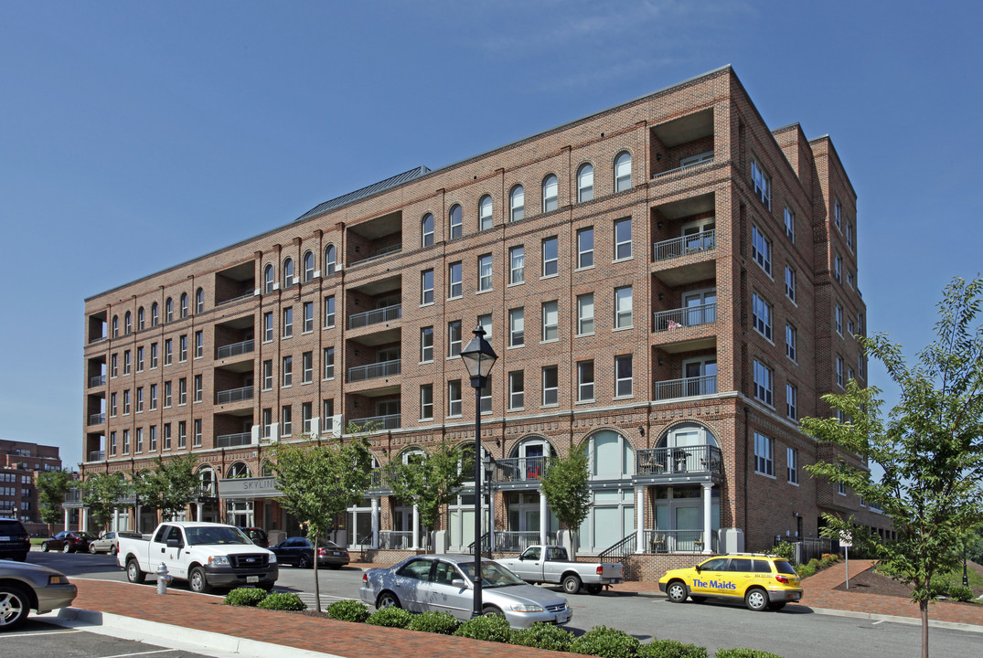 Sky Line Building in Richmond, VA - Building Photo