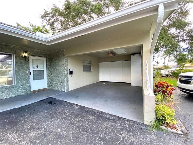 3690 NW 80th Ave in Coral Springs, FL - Building Photo