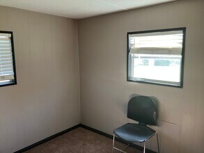 338974 US-62 in Meeker, OK - Building Photo - Building Photo