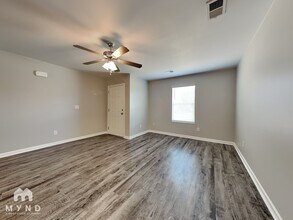 816 The Heights Ln in Calera, AL - Building Photo - Building Photo