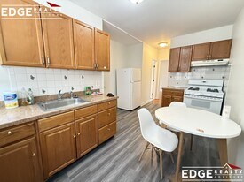 6 Pama Gardens, Unit 3 in Boston, MA - Building Photo