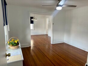 225 Hamilton Ave, Unit 2 in Greenwich, CT - Building Photo - Building Photo