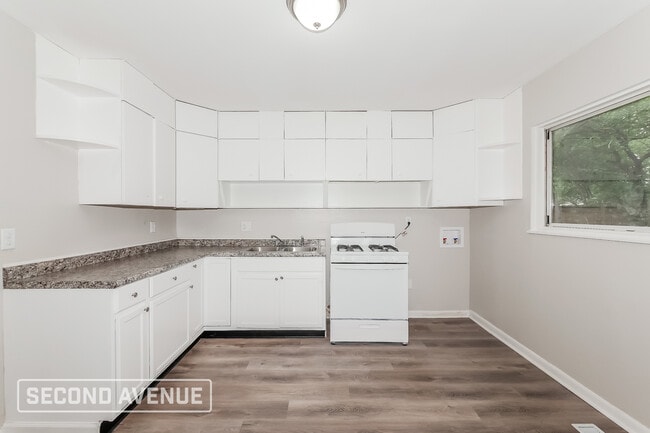 8425 Georgiana Ln in Indianapolis, IN - Building Photo - Building Photo