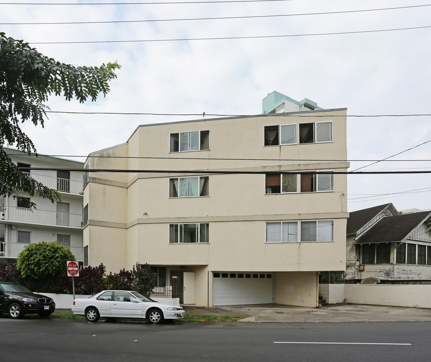 1626 Piikoi St in Honolulu, HI - Building Photo