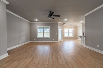 932 Petit Jean St in Prairie Grove, AR - Building Photo - Building Photo