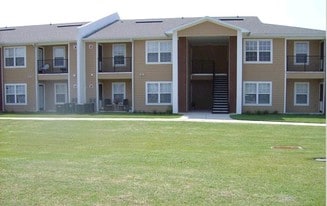 Ochlockonee Pointe Apartments