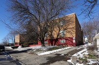 Broad Oak Apartments photo'