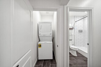 2212 Rosewood St in Houston, TX - Building Photo - Building Photo