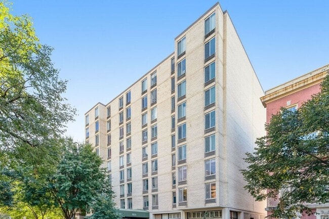 1800 R St NW in Washington, DC - Building Photo - Building Photo