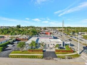 3379 S Military Trl in Greenacres, FL - Building Photo - Building Photo