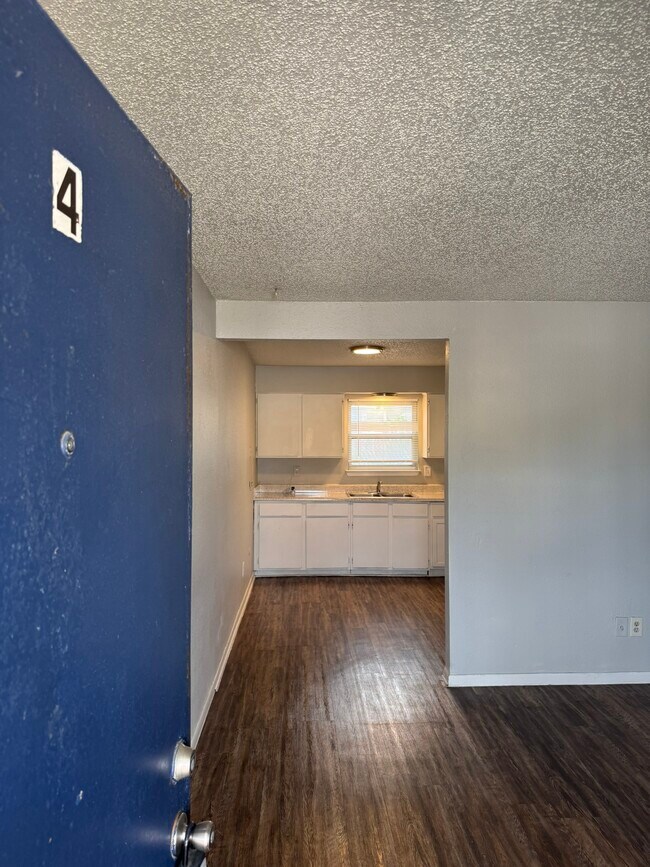 2106 Avenue K in Galveston, TX - Building Photo - Building Photo