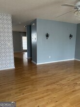 610 City Park Dr in Mcdonough, GA - Foto de edificio - Building Photo