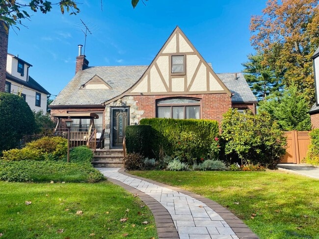 property at 181-69 Tudor Rd