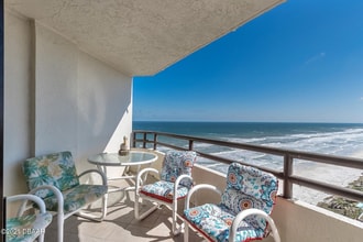 3855 S Atlantic Ave in Daytona Beach Shores, FL - Building Photo - Building Photo